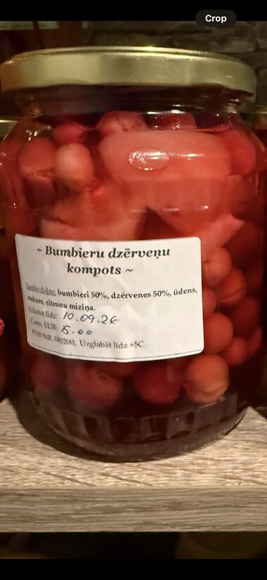 Bumbieru dzērveņu kompots 